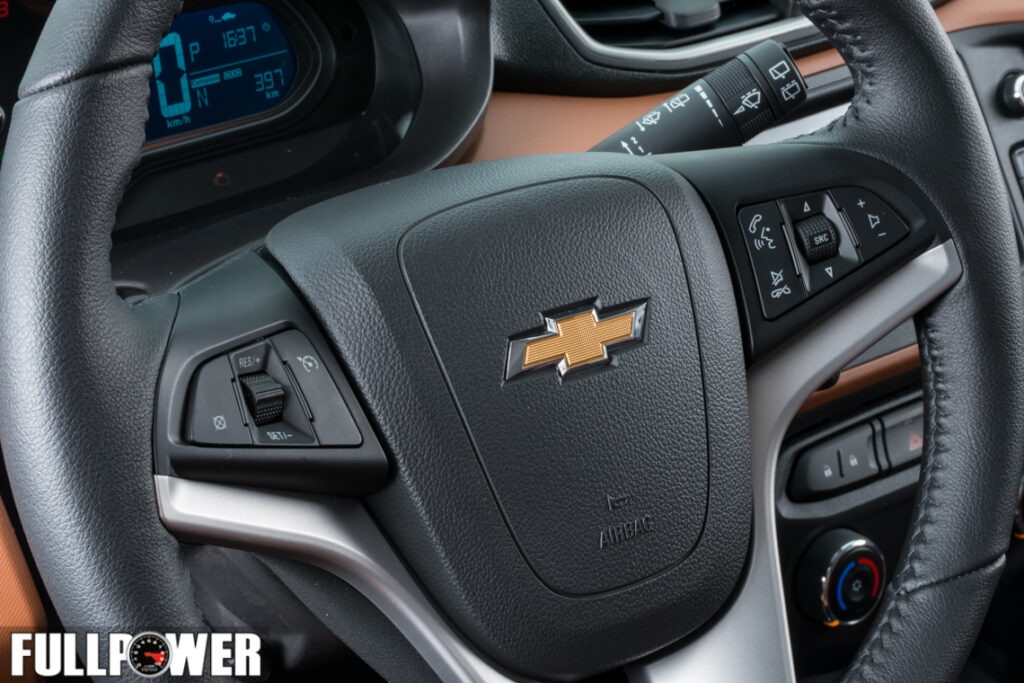 Novo Chevrolet Onix: detalhes da versão LTZ Turbo manual • Revista Fullpower