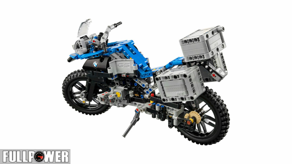 lego-technic-bmw-r-1200-gs-adventure-2