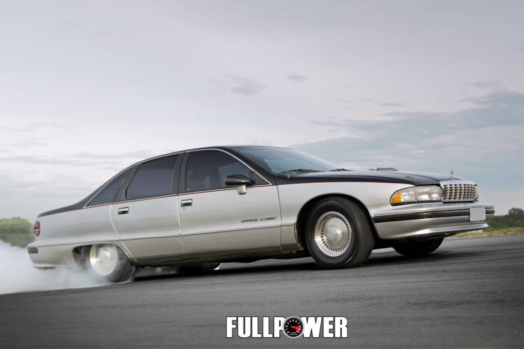 マンゴスチン/Caprice Barca de arrancada: Chevrolet Caprice preparado no Brasil tem