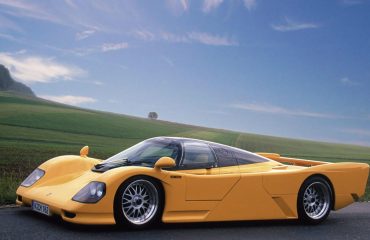 DAUER 962 A 300 KM/H, na estrada